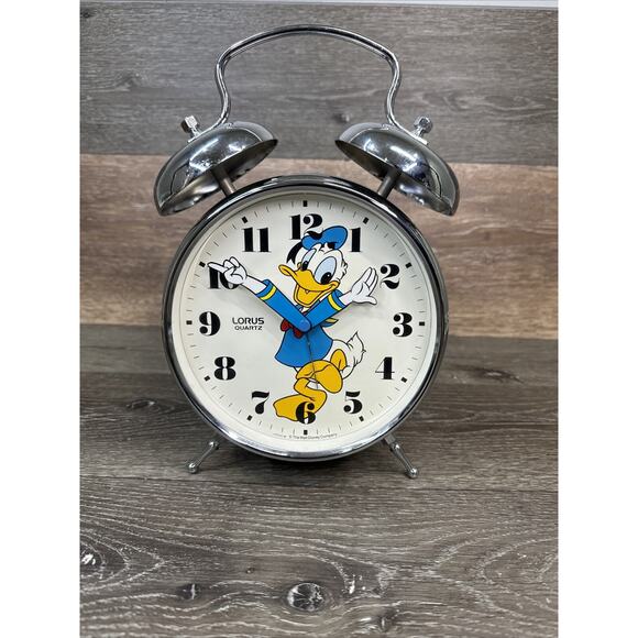 Vintage Walt Disney Donald Duck Lrg Bell Alarm Clock Lorus Quartz Japan 11” Tall - Picture 2 of 12
